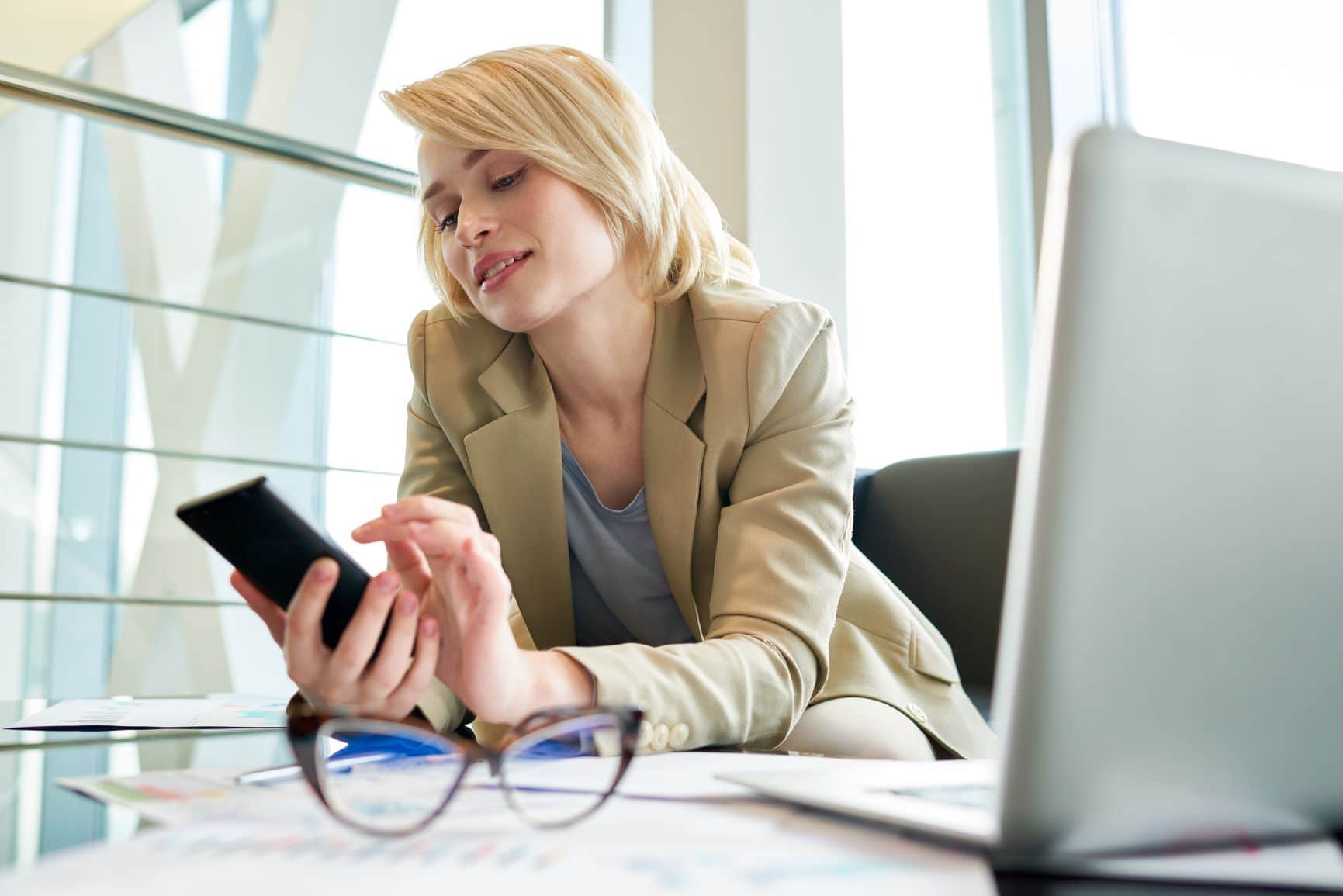 Avoid distractions and practise self-discipline at work